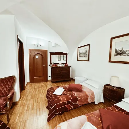 Guest house Residenza Tritone Luxury Trevi Fountain