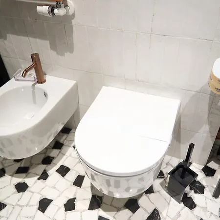 Appartamento Trastevere Boutique With Gym And Steam Shower *