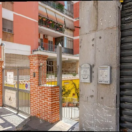 Secret Casa Bovari Metro B1 Conca D'oro Apartament