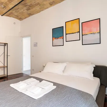 Apartment Half Palace, Relaxing In San Lorenzo Rome