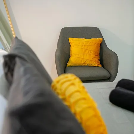 Mustard S Camillo - Homes Apartment
