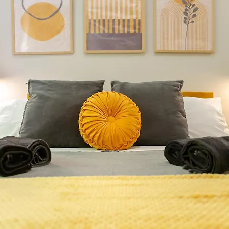 Mustard S Camillo - Homes * Rome