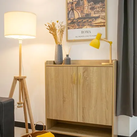 Apartment Mustard S Camillo - Homes