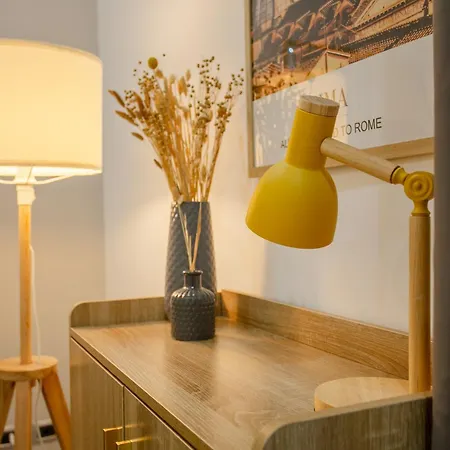 Mustard S Camillo - Homes Apartment