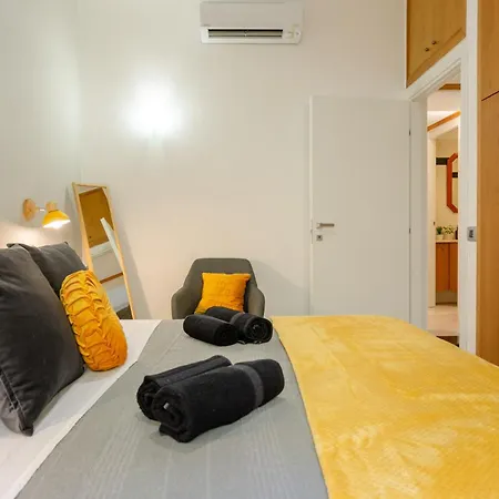 Mustard S Camillo - Homes Apartment Rome
