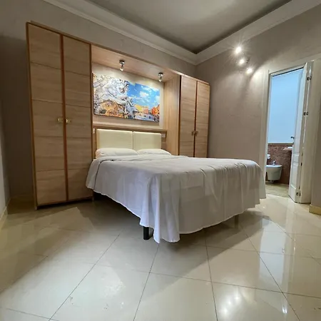 Spqr House *