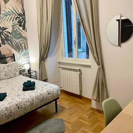 Aurora House - Accogliente A Barberini 아파트 로마