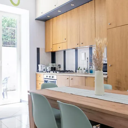 Homes - S Camillo - Near Trastevere *