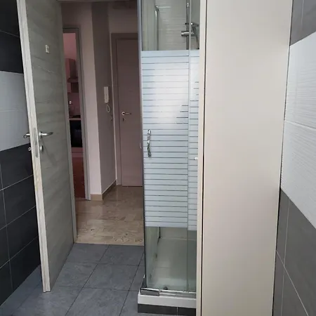 Sweet Tiburtina Station Guest house Rome