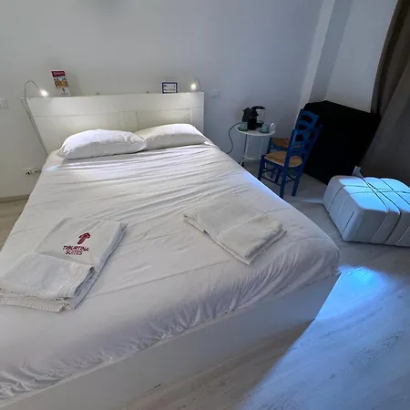 Tiburtina Suites,