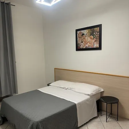 Guest house Larisarooms Rome