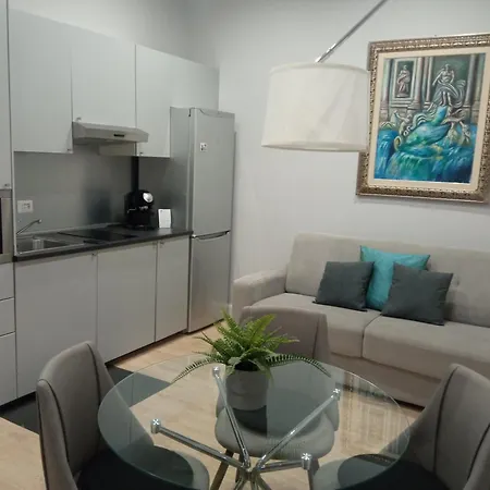 Fontana Di Trevi - Historic Center Apartment Apartment *