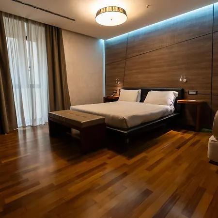 Hotel Divina Luxury 4*