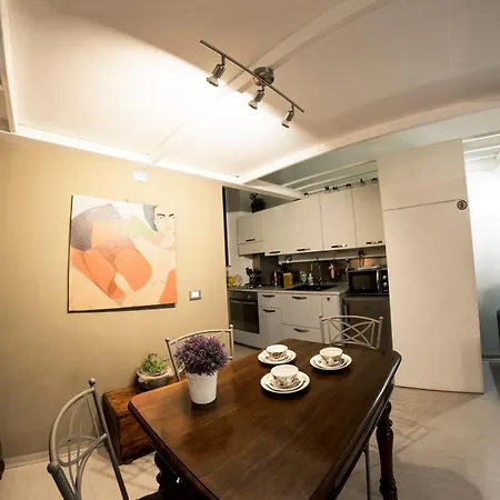 Rione Monti Casa Apartment *