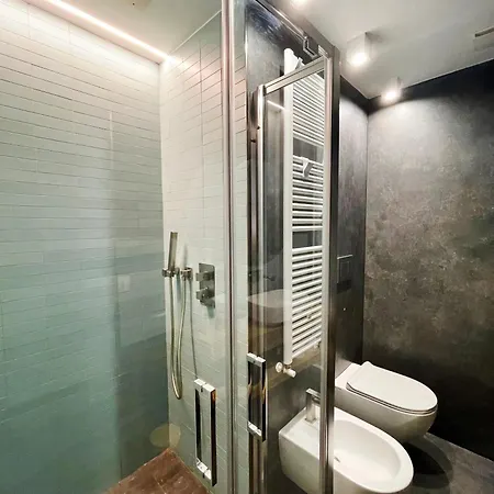 Ada Luxury * Roma