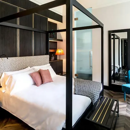 The H'all Tailor 5* Rome