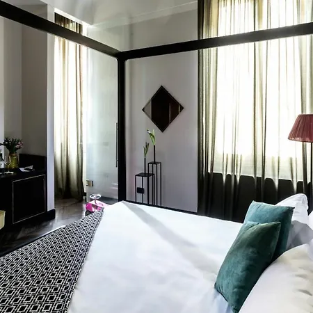 The H'all Tailor Hotel Roma