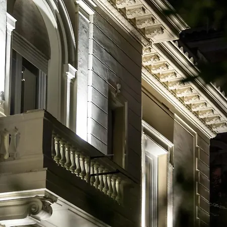 Hotel The H'all Tailor Roma