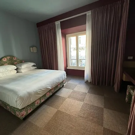 Cortina Otel 3*