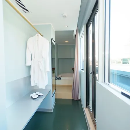 Hotel Moderno 4*
