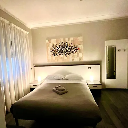 Guest house Your House
