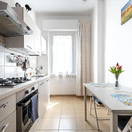 Apartment Caracciolo - Metro San Giovanni