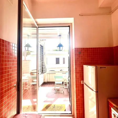 Apartment La Piccola Terrazza In Vaticano Otranto Terrace