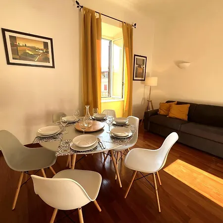 Apartment La Piccola Terrazza In Vaticano Otranto Terrace Rome