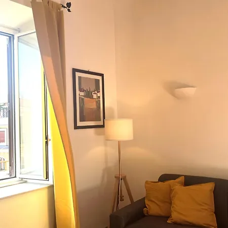 La Piccola Terrazza In Vaticano Otranto Terrace Apartment
