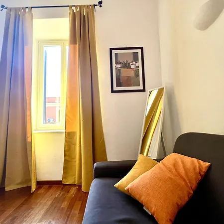 Apartment La Piccola Terrazza In Vaticano Otranto Terrace