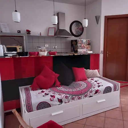 Holiday home Rosso Rubino *