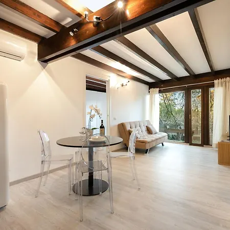 [lussuoso Villino - 5 Stelle - Nel Di Roma] * Roma
