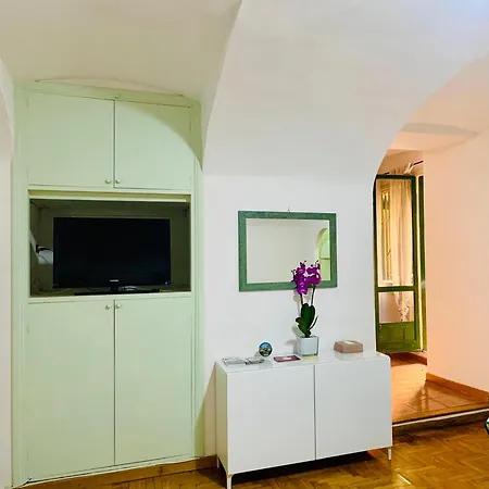 Vacanze Romane Colosseo Apartment *