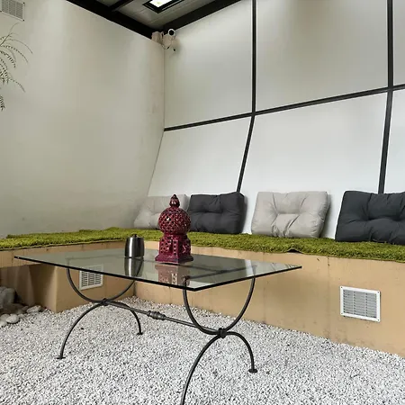 Viale Tirreno - Con Patio Appartamento Roma