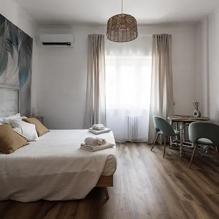 Aurelia 386 Vatican House Apartament *