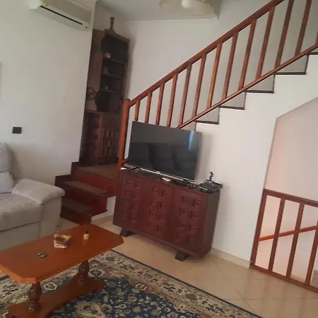 Gasthof 1 House Rom