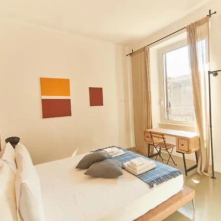 Apartment Stazione Termini 300 Mq Con Vista E Idromassaggio