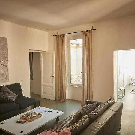 Apartment Stazione Termini 300 Mq Con Vista E Idromassaggio
