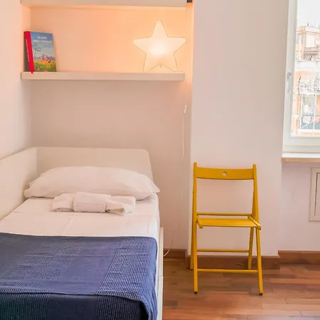 Appartamento Stunning 3-bedroom Penthouse Roma