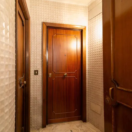 Ponte Milvio Apartment Rome