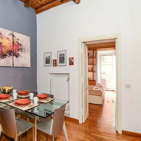 Pantheon 2 - Large In The Hearth Of A Apartment *