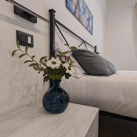 Apartment Romane *