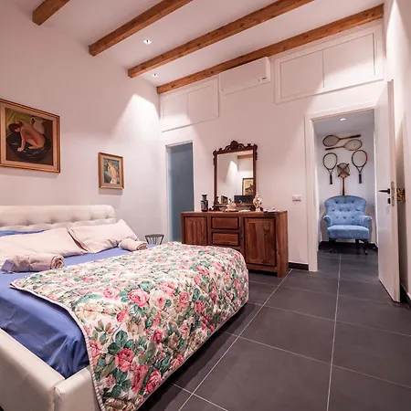 Conte House - 2 Appartement *