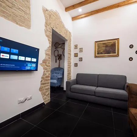 Conte House - 2 Appartement *