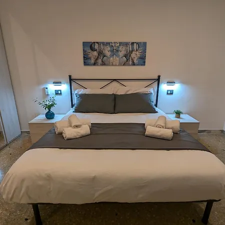 Apartment Romane