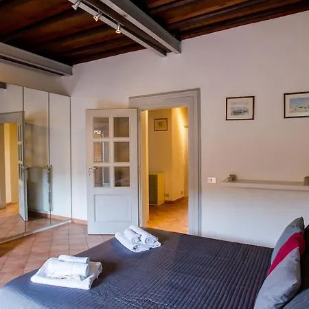 Apartment Pantheon Large In The Heart Of S Rome