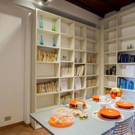 Apartment Pantheon Large In The Heart Of S