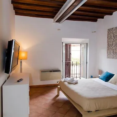 Apartment Pantheon Large In The Heart Of S Rome