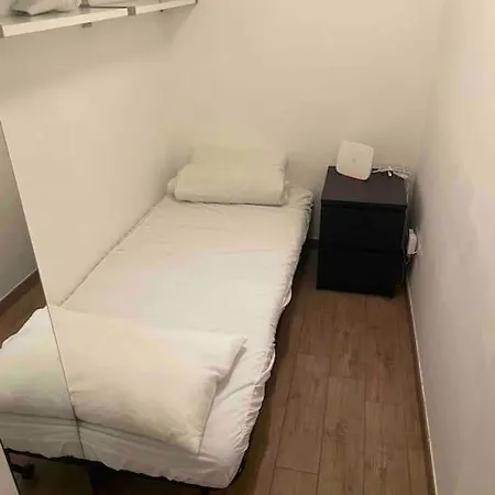Cozy House Near Trastevere Station Roma