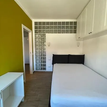 Cozy House Near Trastevere Station * Roma